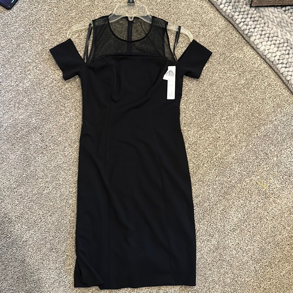 DeCode off-shoulder illusion midi dress